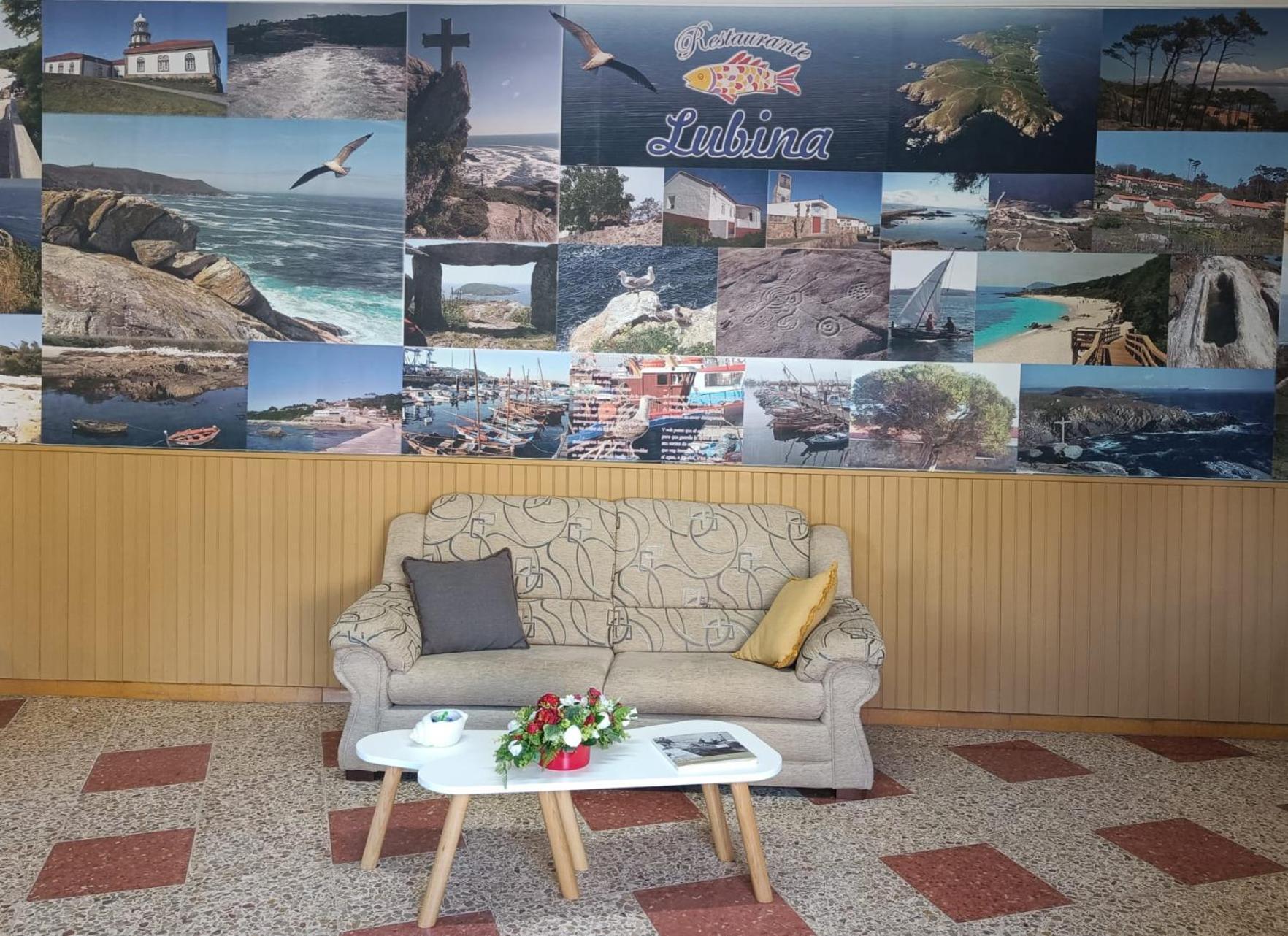 Habitaciones Pension Lubina Bueu Exterior photo